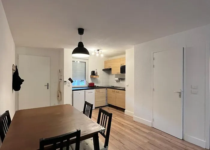 아파트 Balneo Jardins D'eloise A *